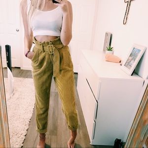 Wild Fable Cargo High Waisted Pants Size 4